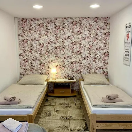 Mazurski Dom Brejdyny Sauna I Bania بيت للعطل *
